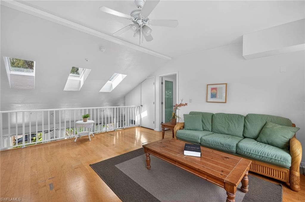 11508 Wightman LN-21