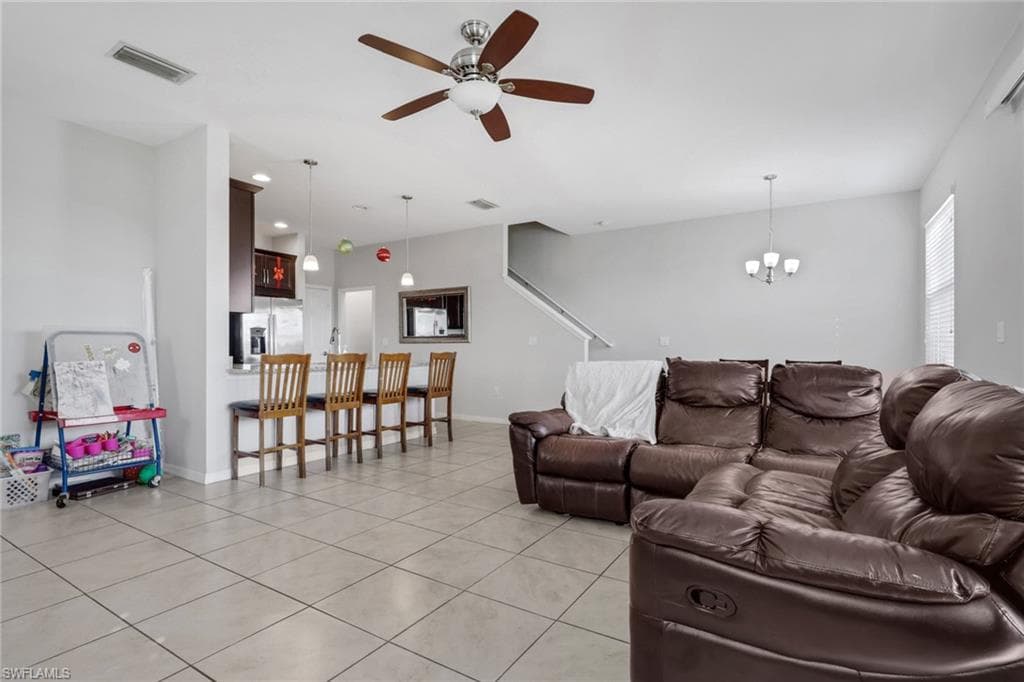 10884 Alvara WAY-10