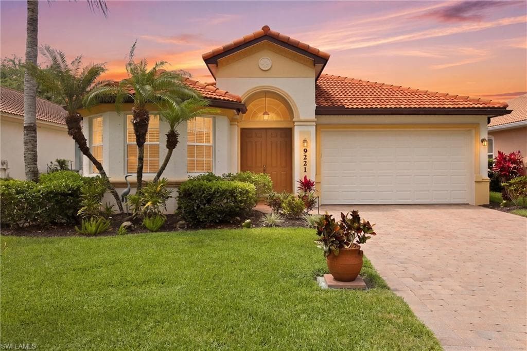 9221 Spanish Moss WAY-4