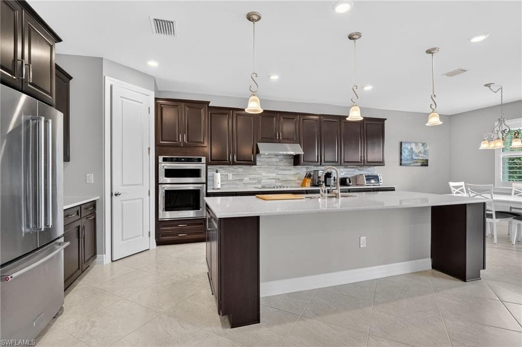 11279 Thurston Chase-12