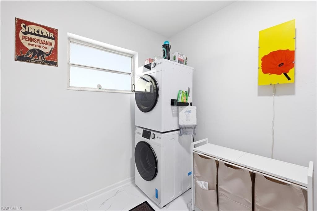 1147 Shady Rest LN-28