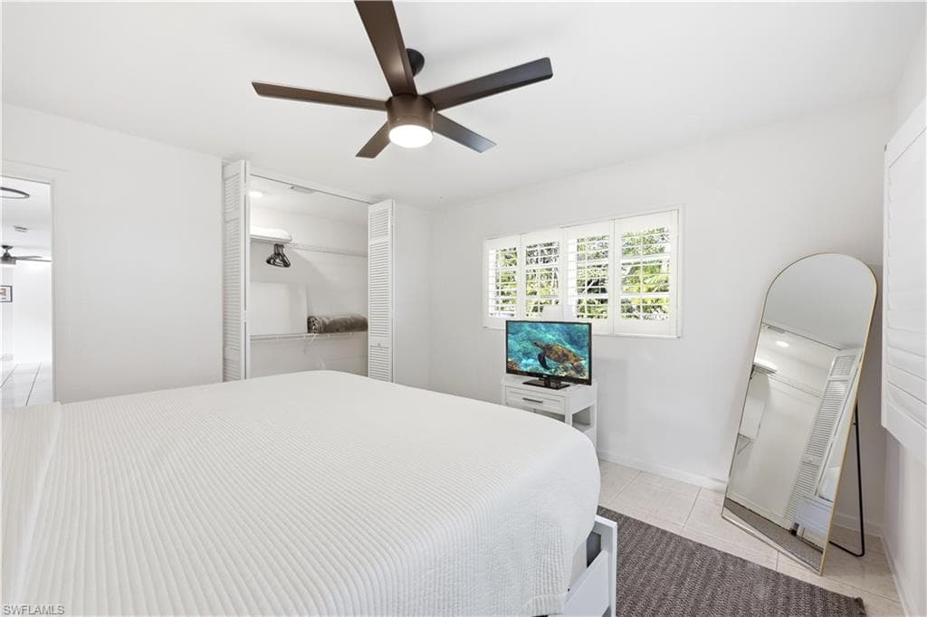 1147 Shady Rest LN-19