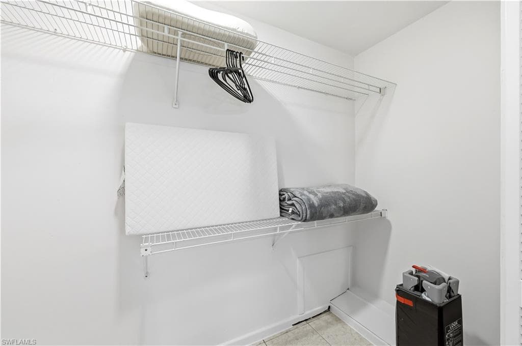 1147 Shady Rest LN-25