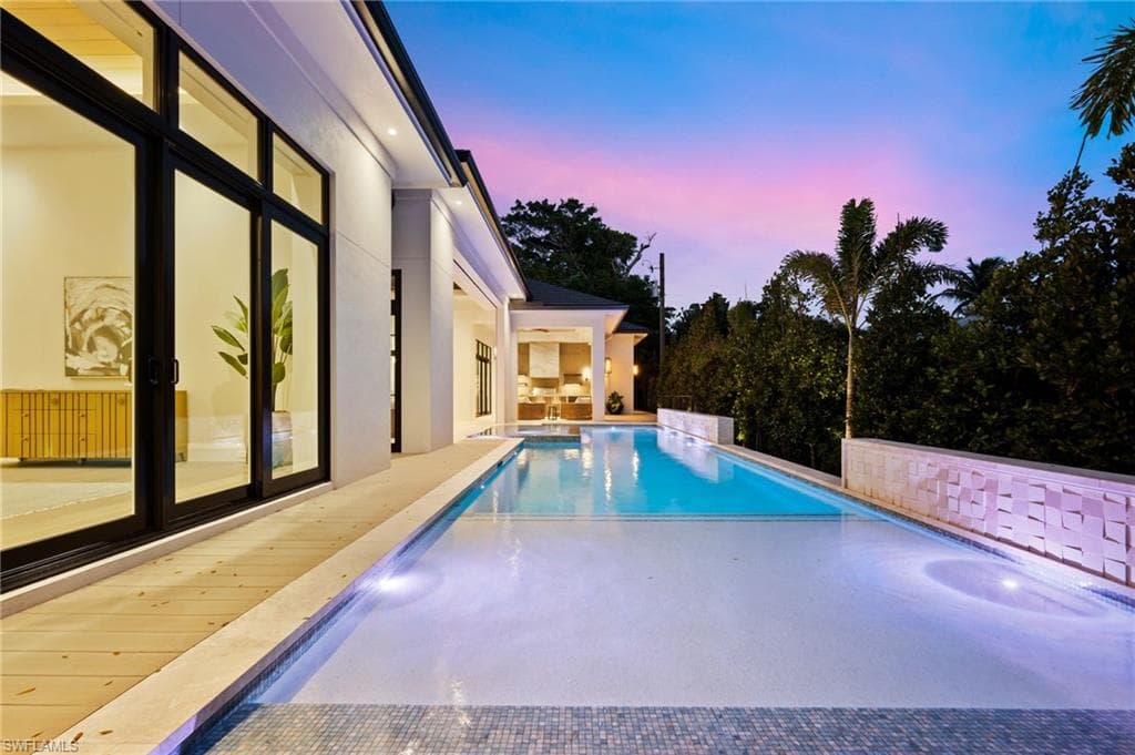 444 Orchid DR-6