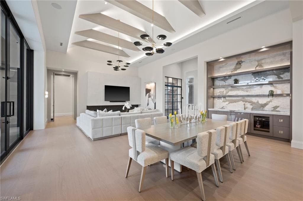 444 Orchid DR-17