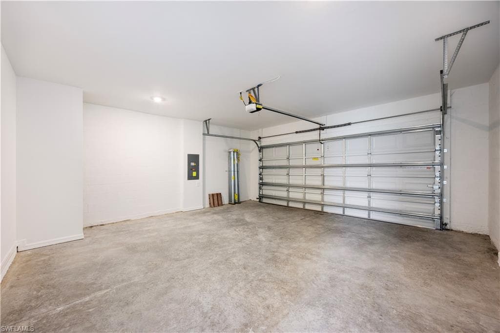 4106 San Felice LN-35