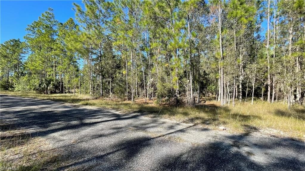 308 Rosanna AVE-10
