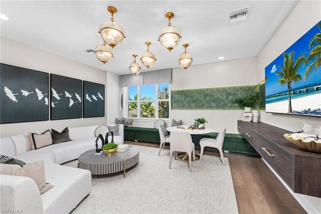 2538 Kingfisher DR-5