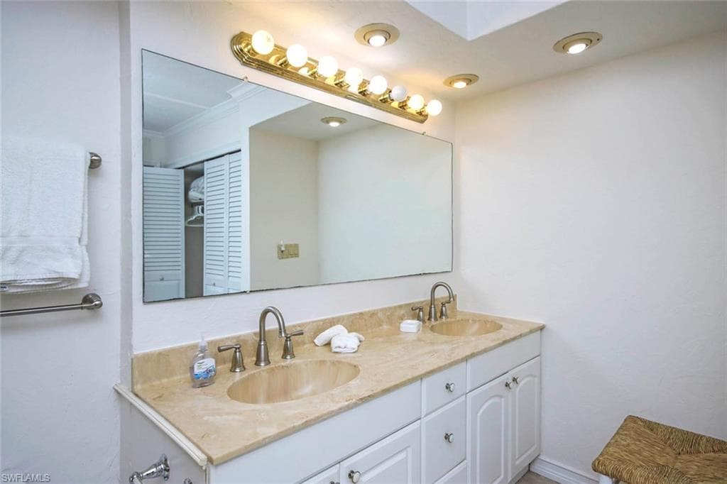 2445 W Gulf DR 35B-18