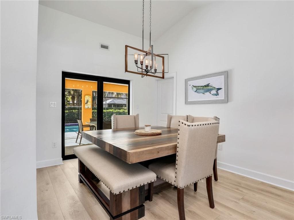 2474 Outrigger LN-9