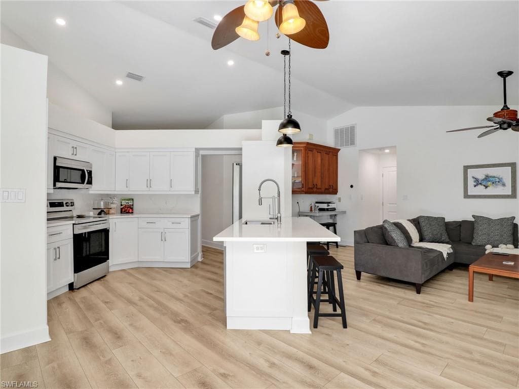 2474 Outrigger LN-10
