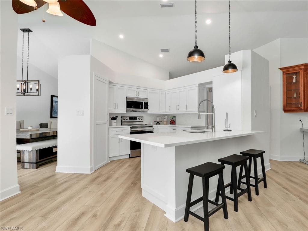 2474 Outrigger LN-11