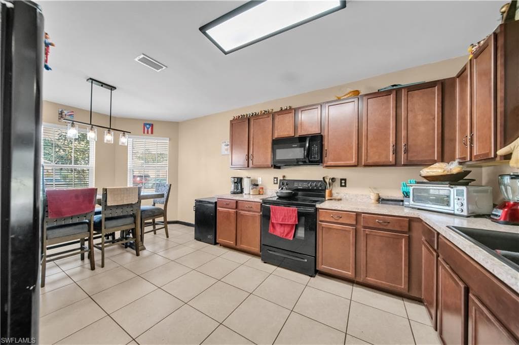 10549 Canal Brook LN-7