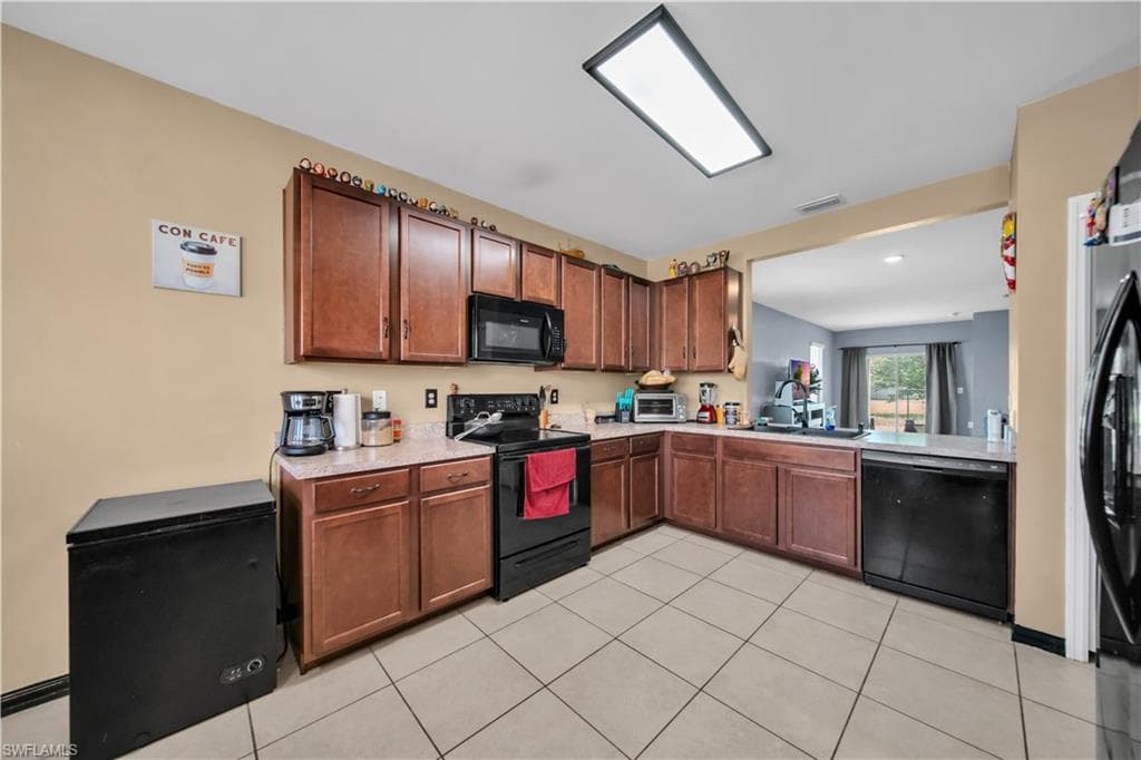 10549 Canal Brook LN-5