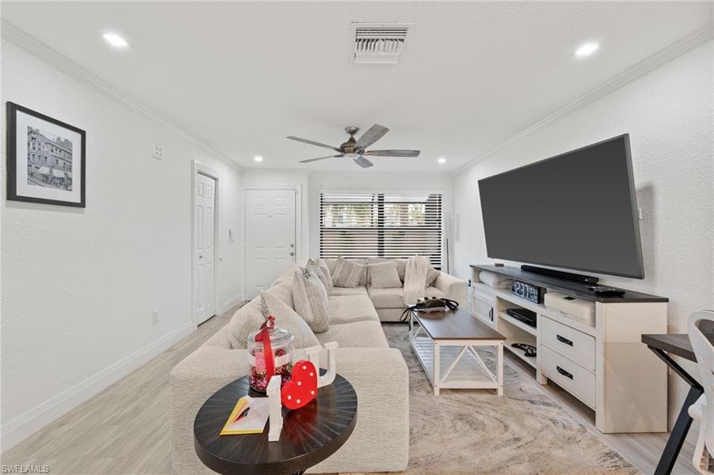 55 EMERALD WOODS DR C3-3