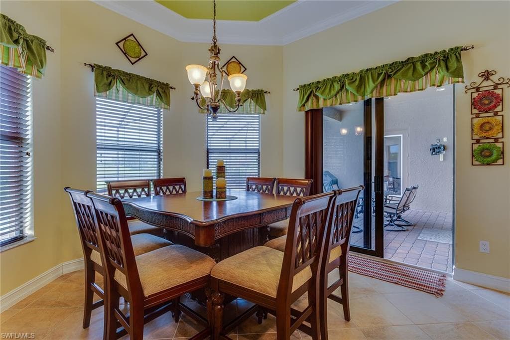 7771 Cottesmore DR-11