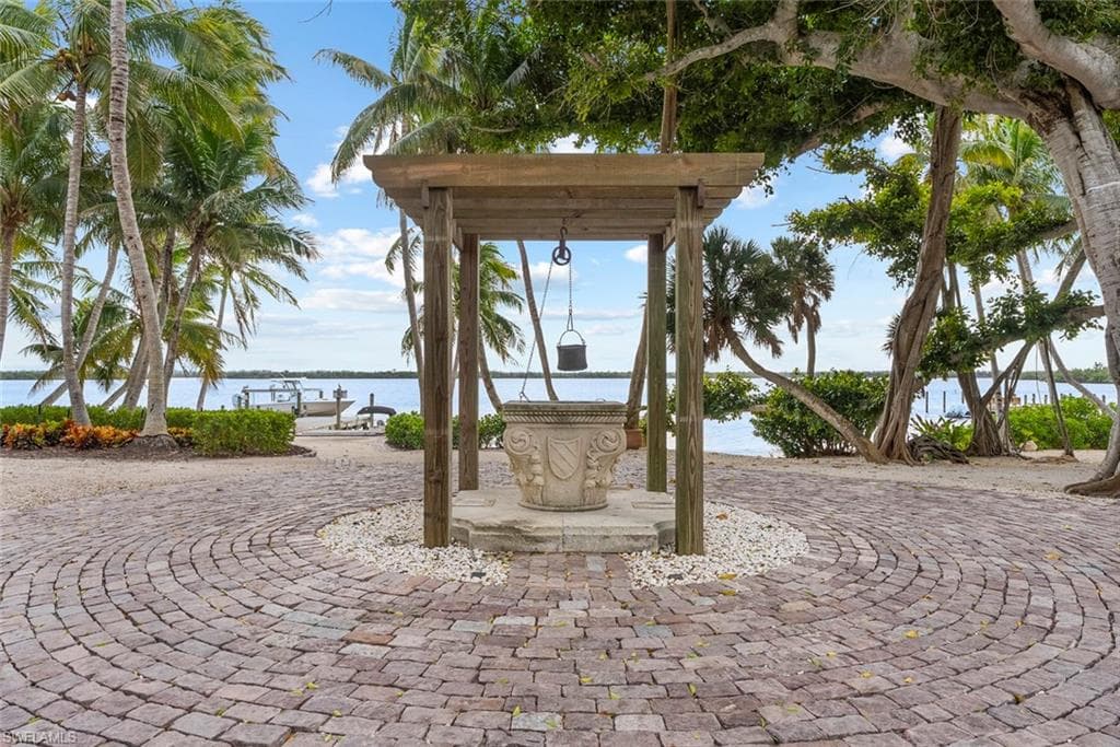 X Burgess Island-29