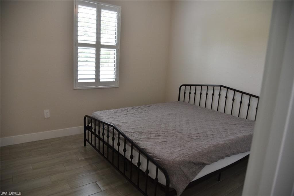 4666 Villa Capri LN-15