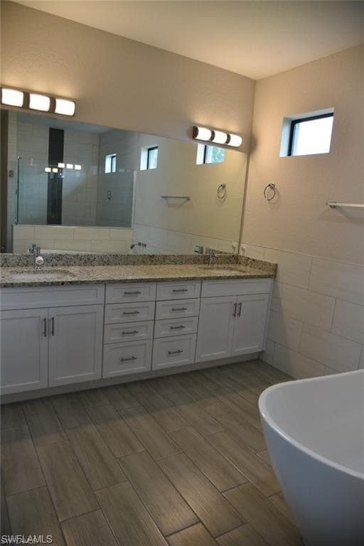 4666 Villa Capri LN-11