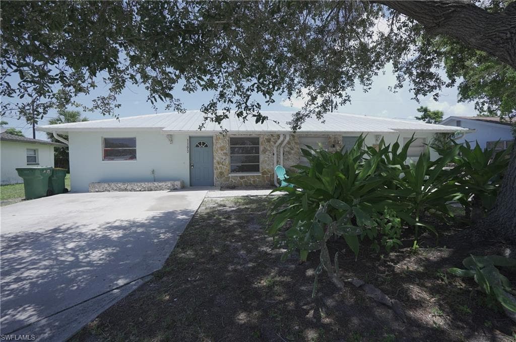 1193 Alhambra CIR-1