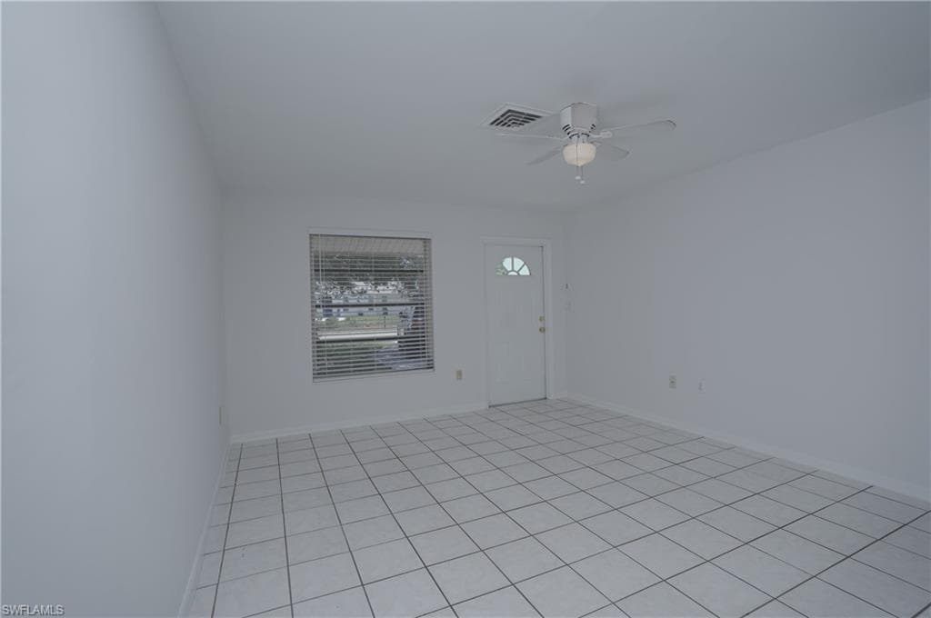 1193 Alhambra CIR-14