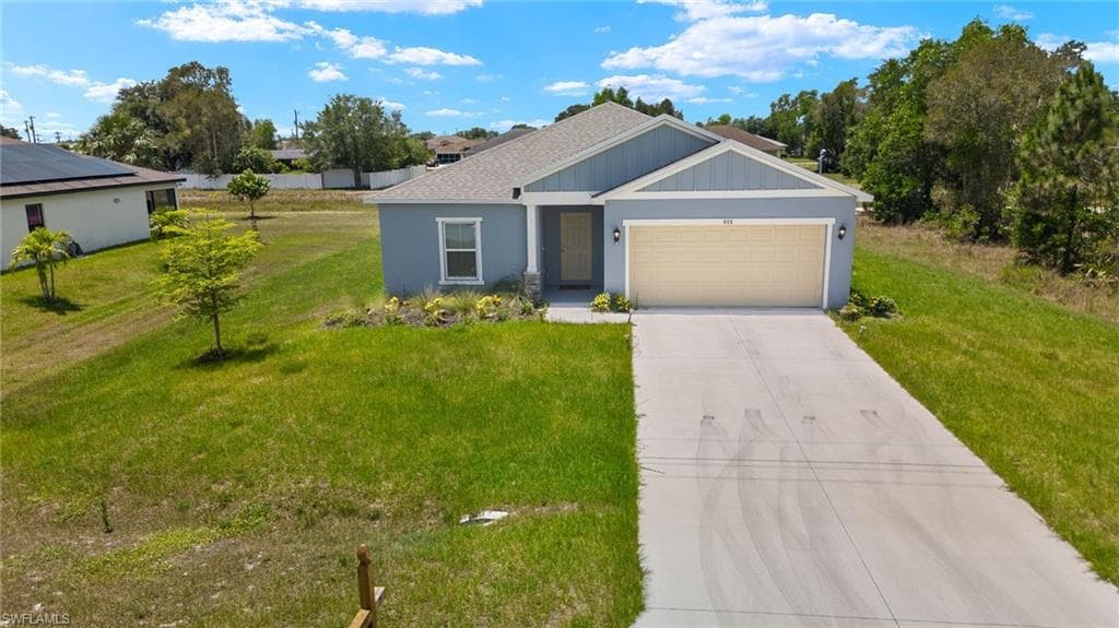 858 Rue Labeau CIR-5