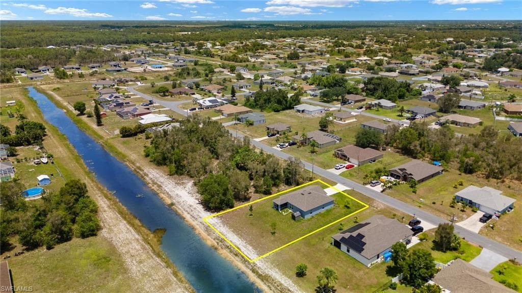 858 Rue Labeau CIR-18