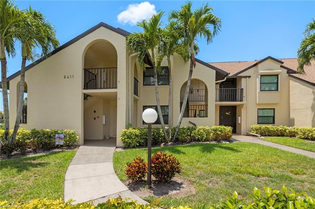 8411 Charter Club CIR 1-1