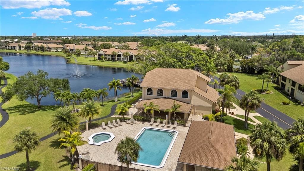 8411 Charter Club CIR 1-33