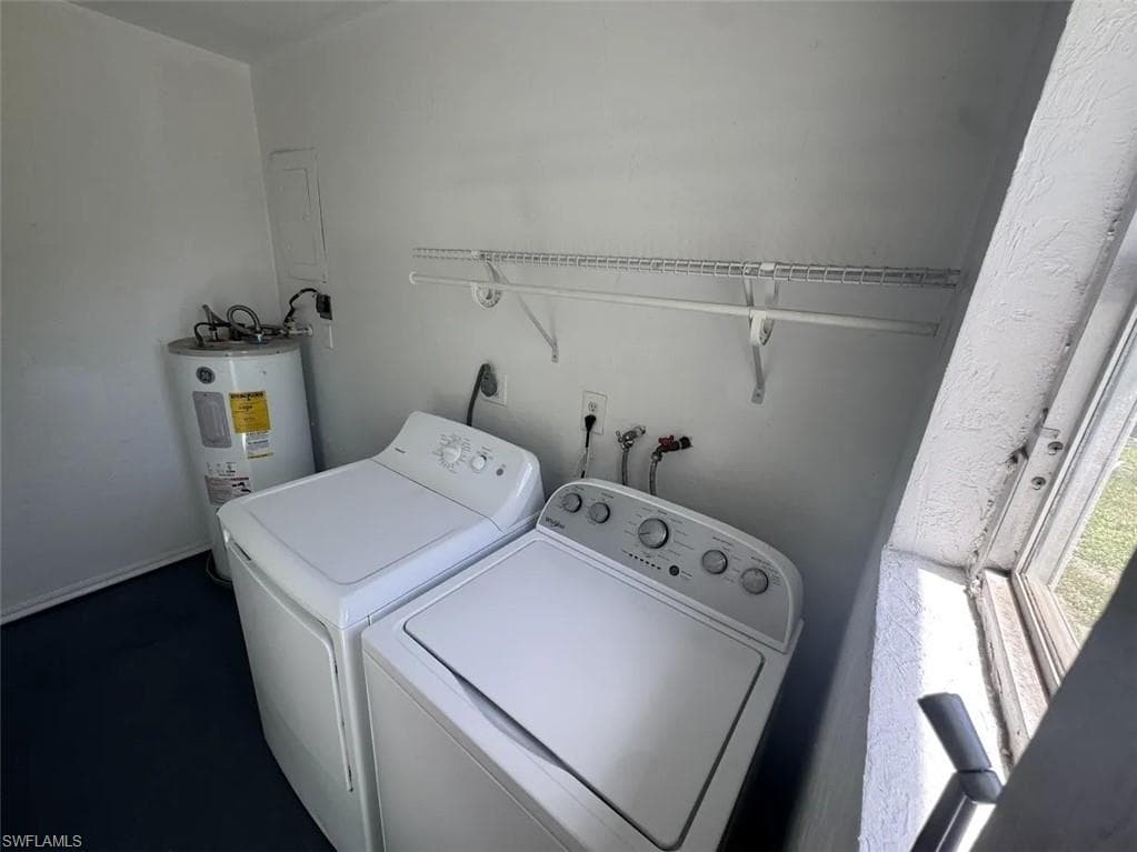 1195 Alhambra CIR-22