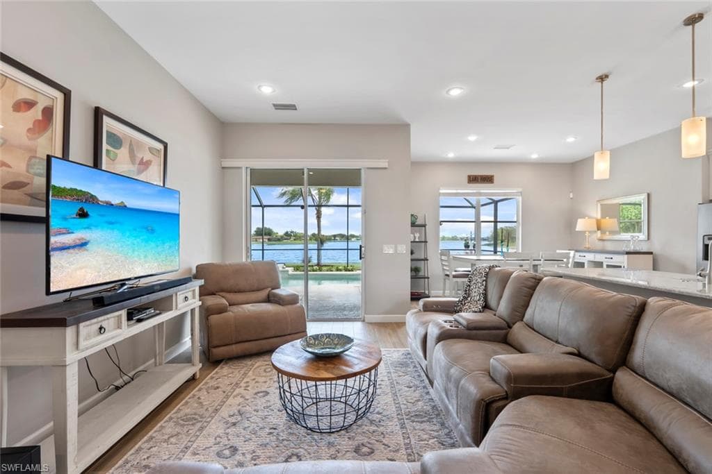 2970 Orange Grove TRL-11