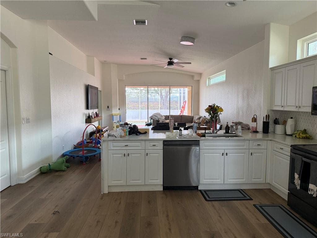 8723 Ibis Cove CIR-24