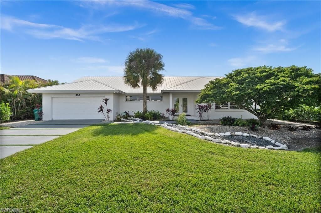 454 Flamingo AVE-3