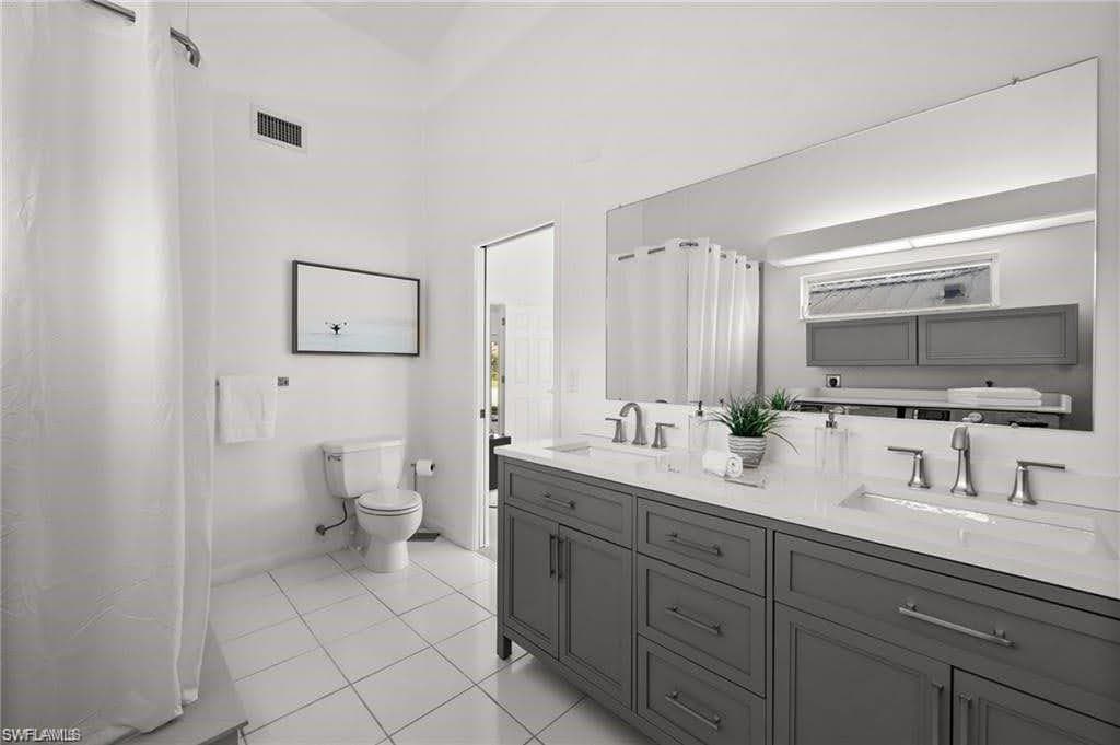 454 Flamingo AVE-19