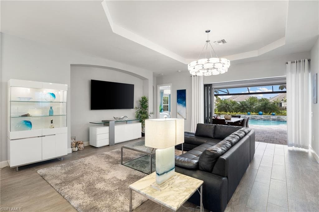 3298 Belon LN-4