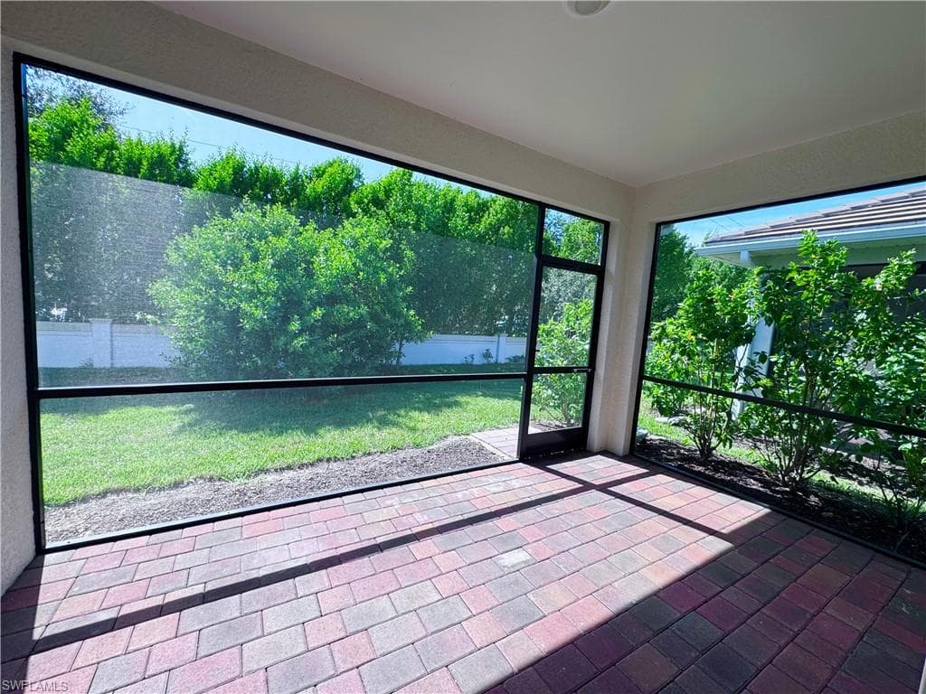 1073 Tranquil Brook DR-19