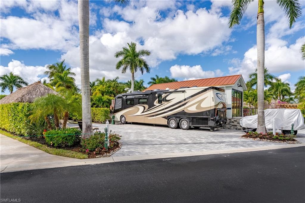 13609 Snapper LN-16