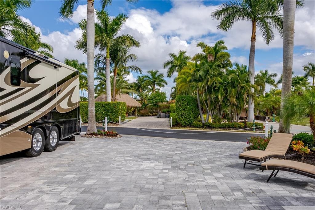 13609 Snapper LN-19