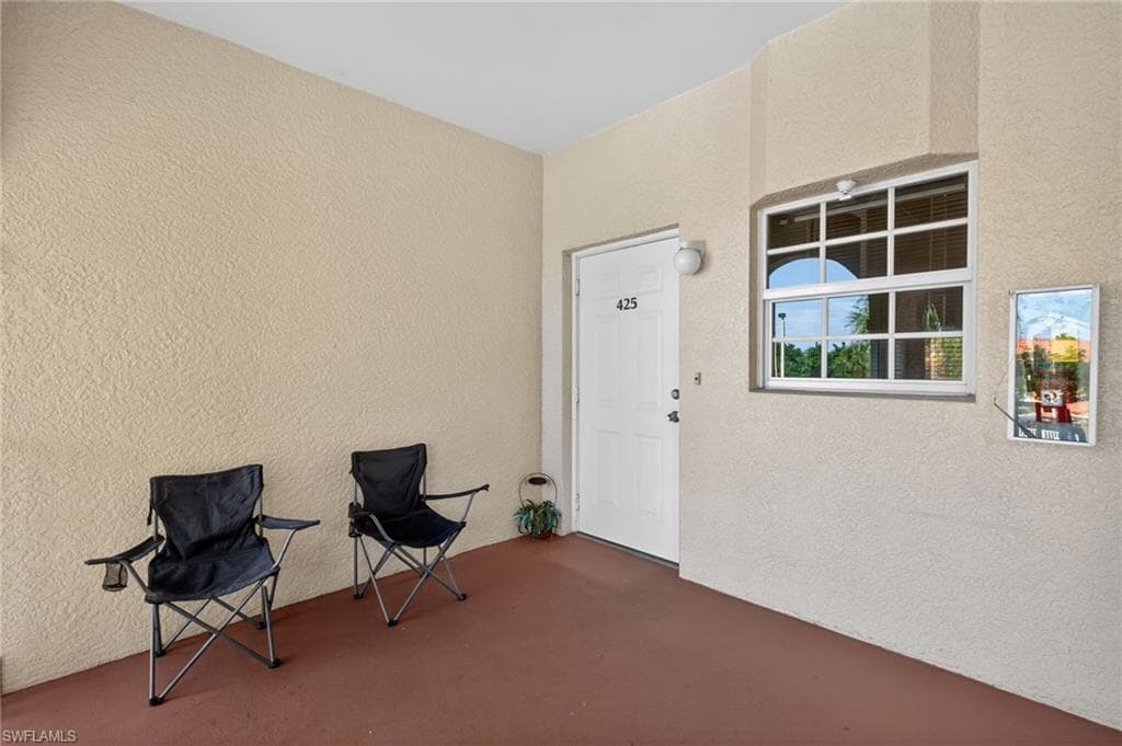 950 Hancock Creek South BLVD 425-2