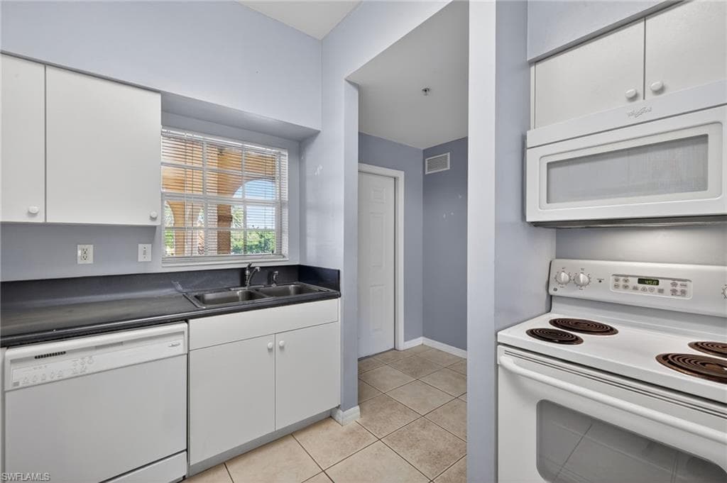950 Hancock Creek South BLVD 425-10
