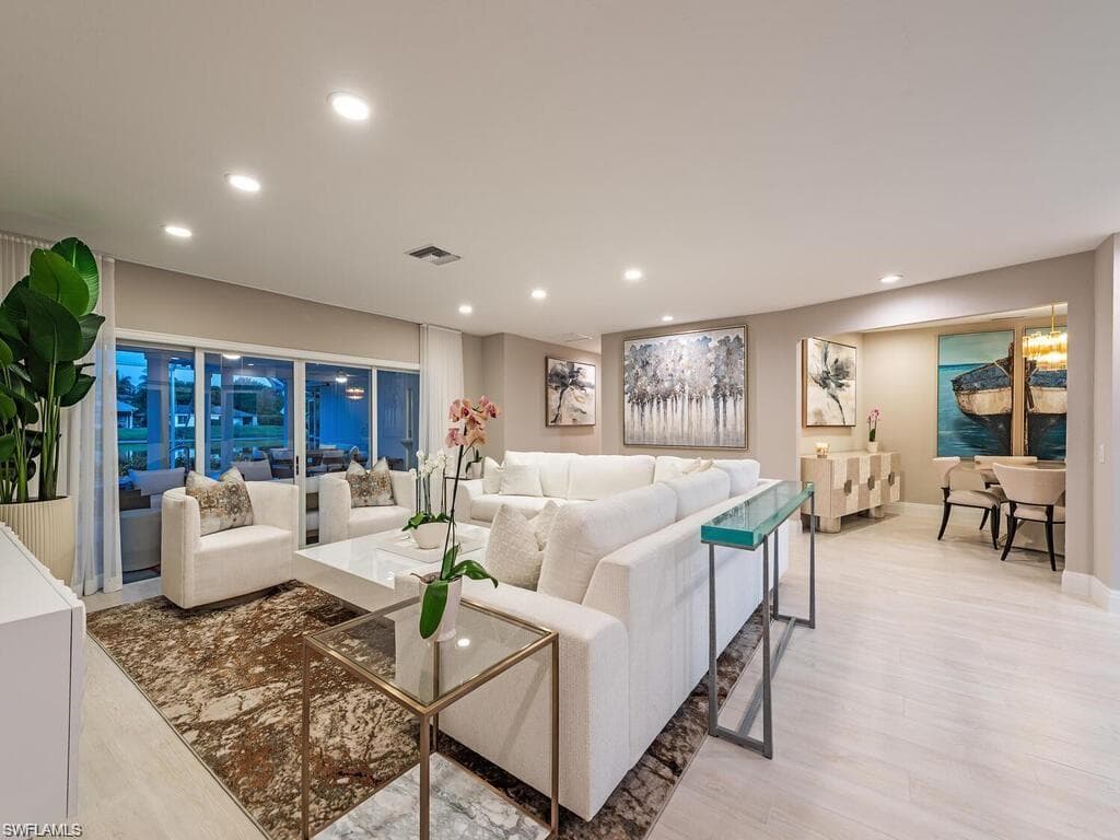 4856 Crayton RD-8