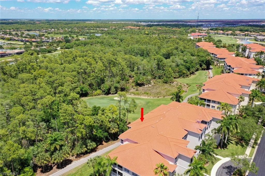 4873 Hampshire CT 104-28