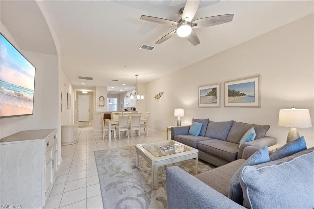4873 Hampshire CT 104-14