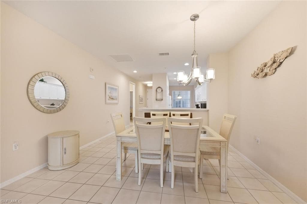 4873 Hampshire CT 104-11