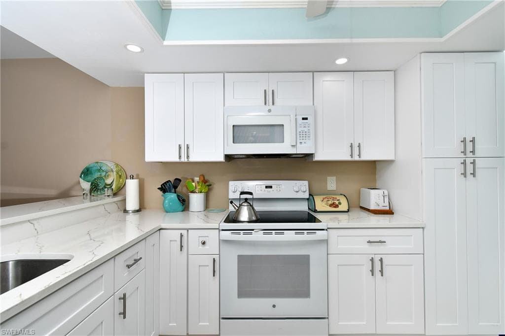 12171 Kelly Sands WAY 1568-9