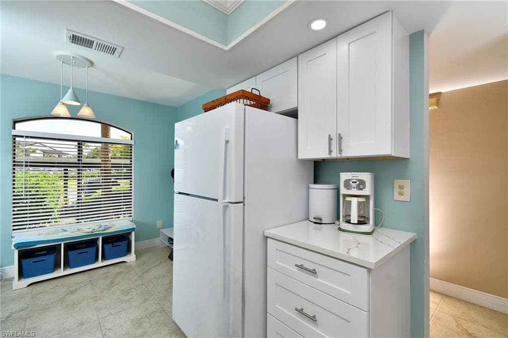 12171 Kelly Sands WAY 1568-8
