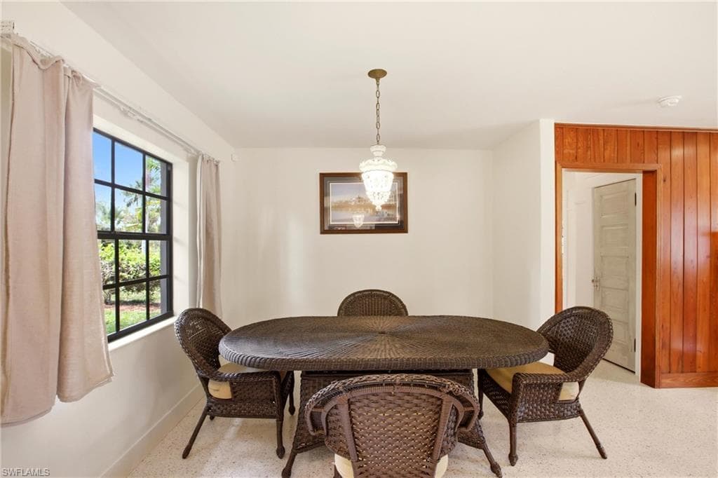 2706 Rhode Island AVE-12