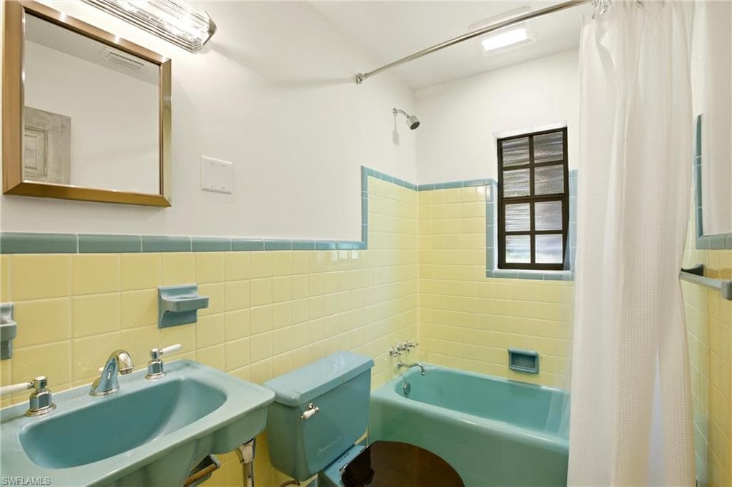 2706 Rhode Island AVE-20