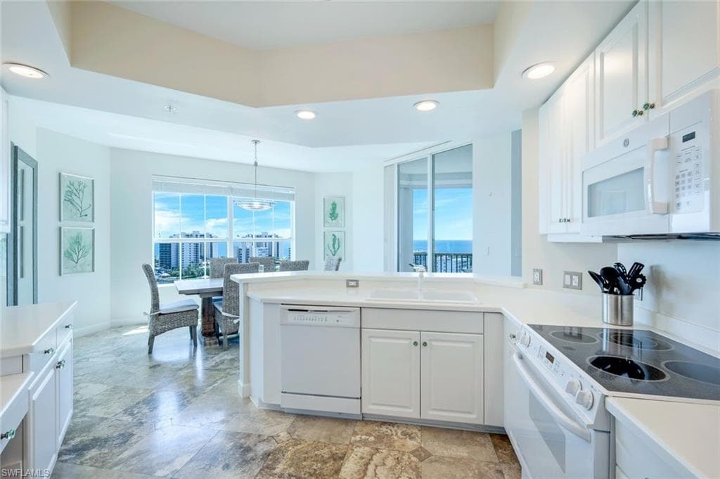 300 Dunes BLVD PH-5-8