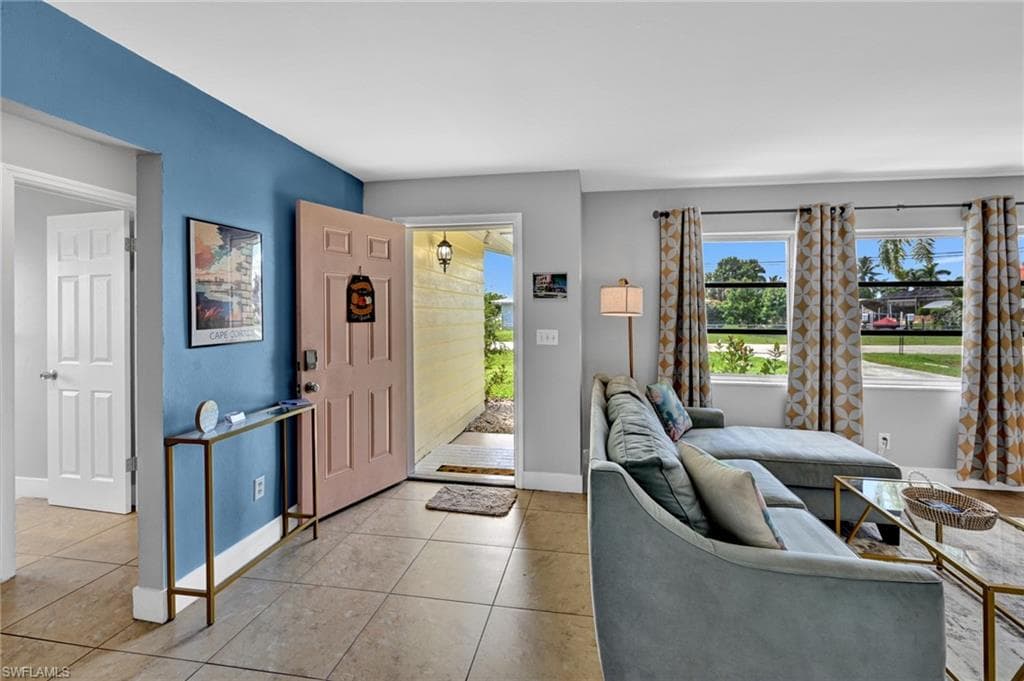 513 Monterey AVE-12